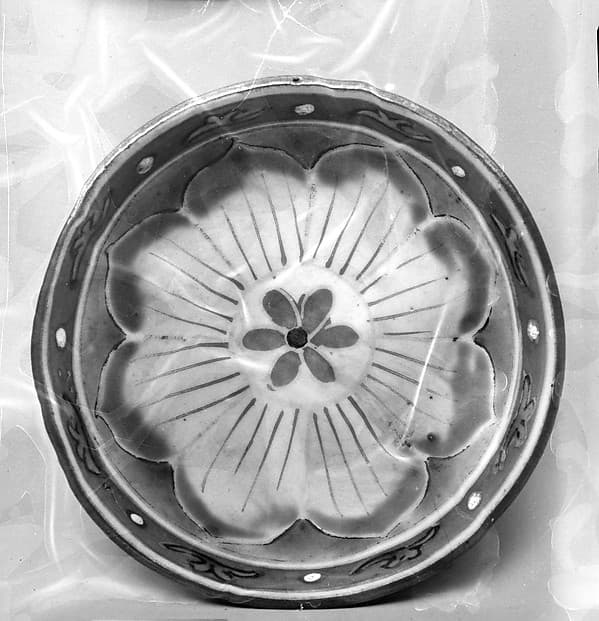 Saucer with floral pattern