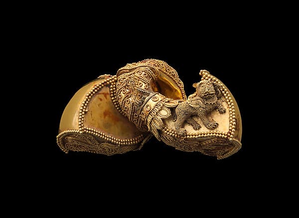 One from a Pair of Ear Ornaments (Prakaravapra Kundala)