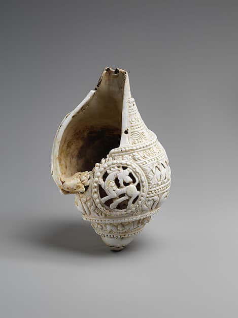 Carved Conch