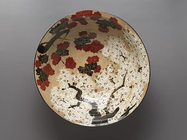 Large Bowl with Cherry Blossoms and Maple Leaves, by Takahashi Dōhachi III