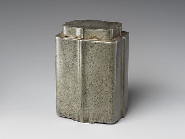 Pair of inscribed tea caddies, by Shen Cunzhou