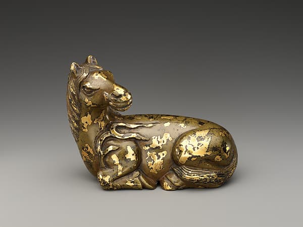 Paperweight in the shape of a horse