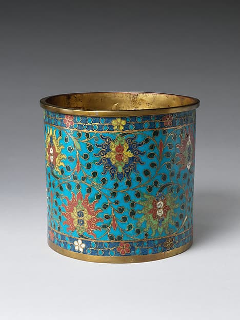 Brush pot