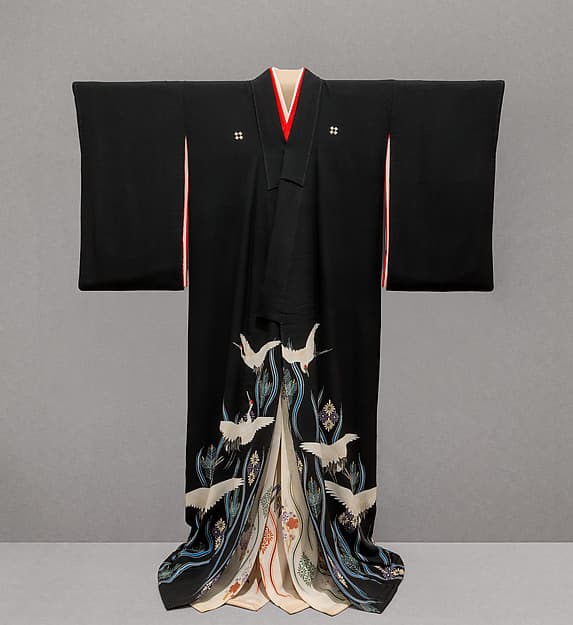 Wedding ensemble with cranes, pines, and rising-cloud patterns