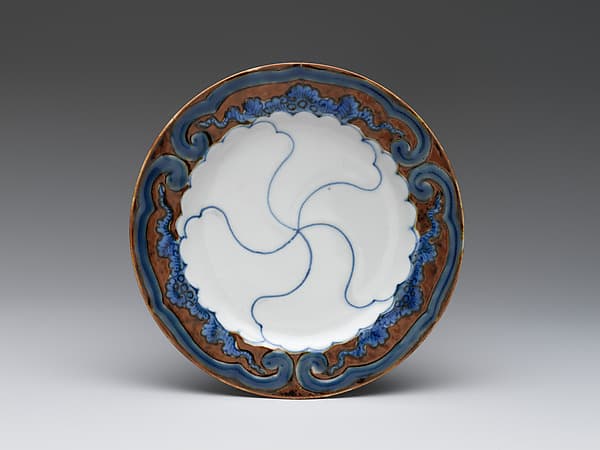 Small Dish (Kozara) with Stylized Flowers