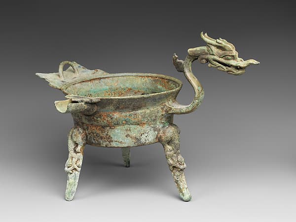 Spouted Tripod Vessel with Dragon’s Head (Jiaodou)