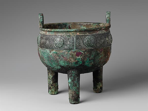 Tripod cauldron (Ding)