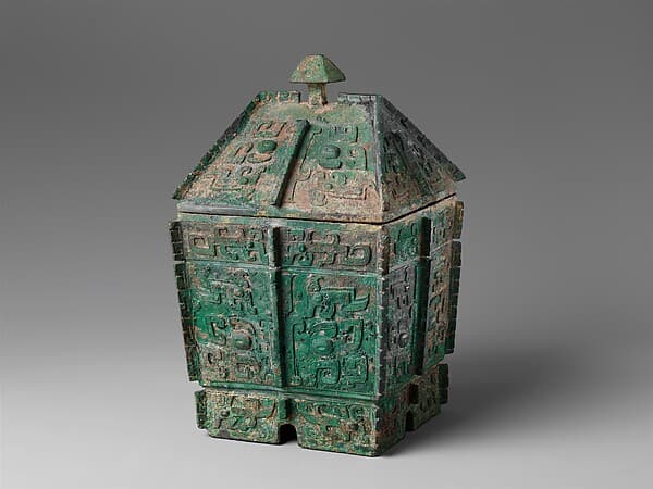 Rectangular wine container (fangyi)