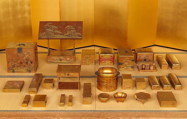 Daimyō wedding set with pine, bamboo, and cherry blossom decoratio