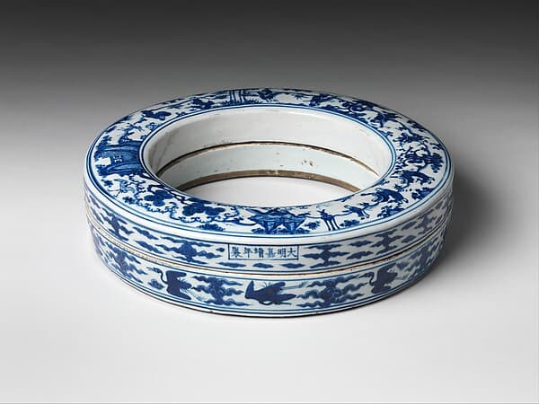 Box with Daoist Immortals