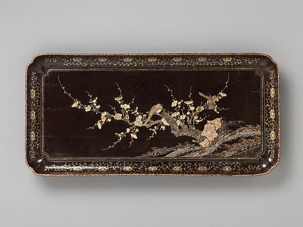 Rectangular tray with flowering plums and magpies