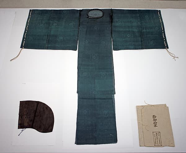 Man's Court Robe (Kariginu) with Belt and Hat