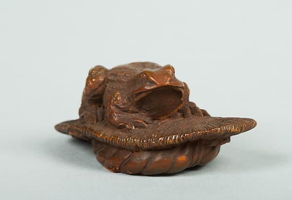 Netsuke of Toad on a Sandal