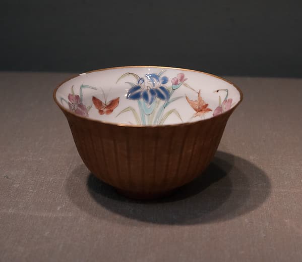 Cup with Butterflies-and-Iris Design and Basketry Exterior, by Zōshuntei Sanpo