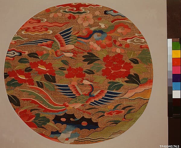 Circular textile with two phoenixes