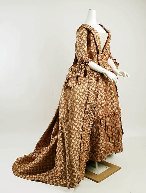 Robe à la française