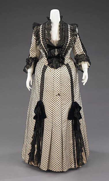 Dinner dress, by House of Worth
