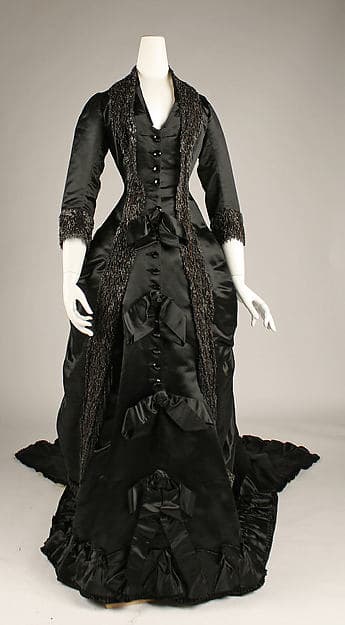 Dinner dress, by Maison Pingat