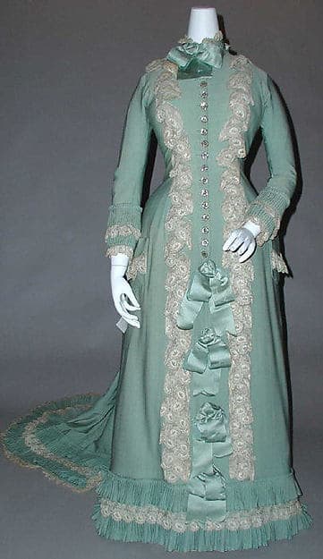 Tea gown