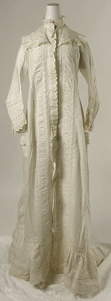 Tea gown