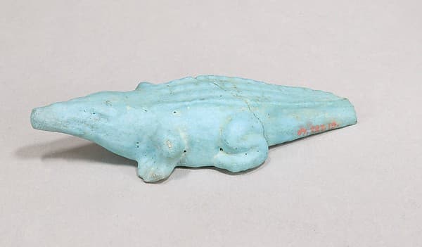 Crocodile figure