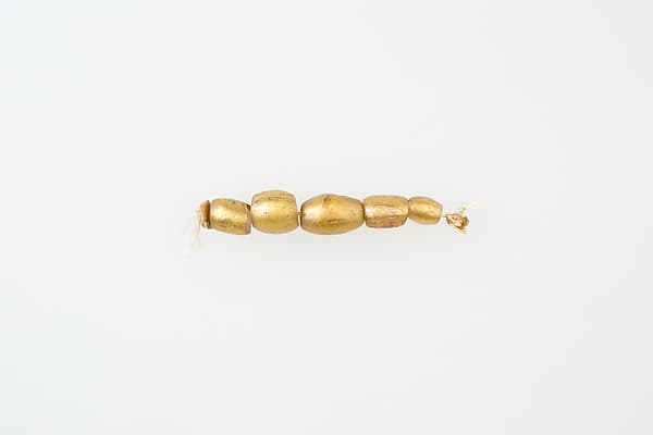 String of 5 Beads