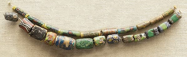 String of 5 Beads