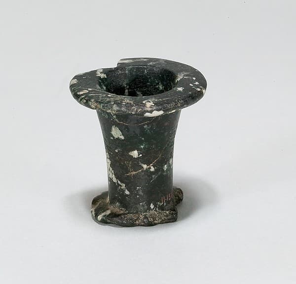 Small Ointment Vase (model?)