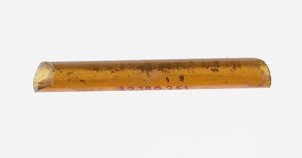 Rod of Opaque Yellow Glass