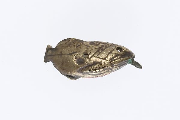Fish pendant