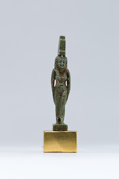 Isis amulet