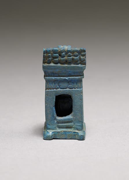 Khonsu shrine amulet