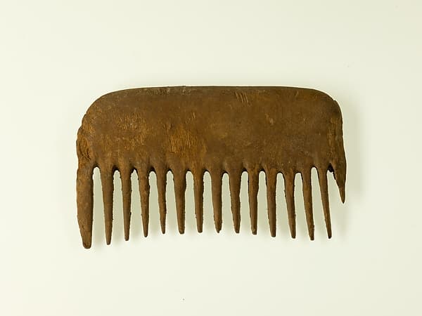 Comb