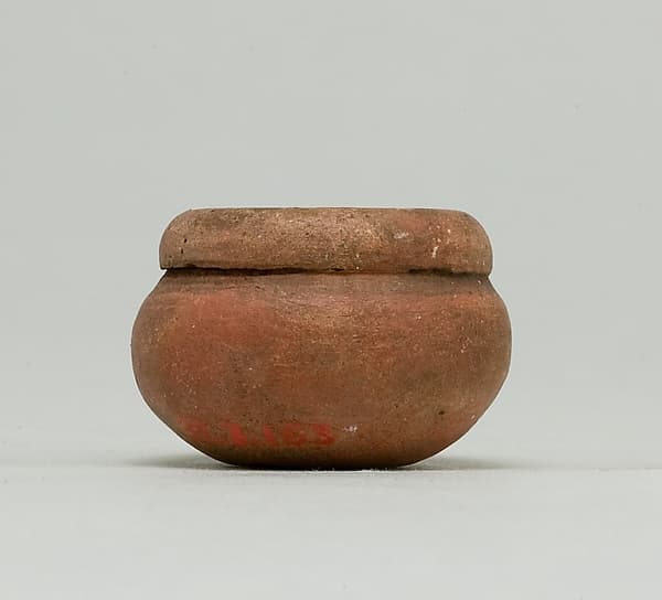 Kohl jar