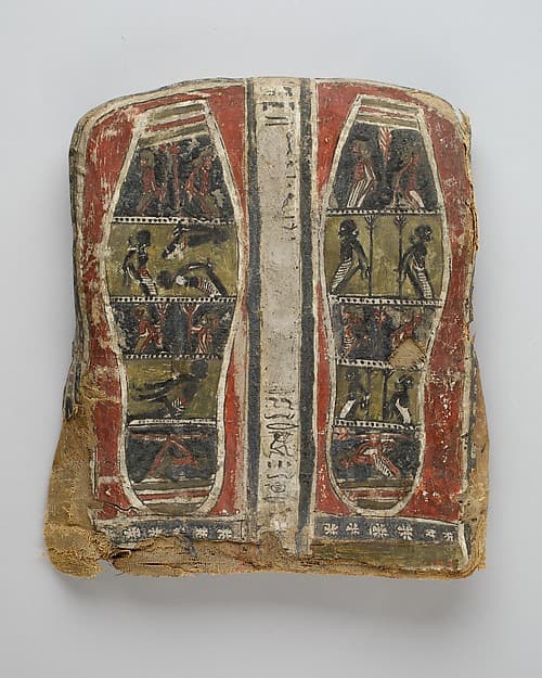 Footboard from a cartonnage case