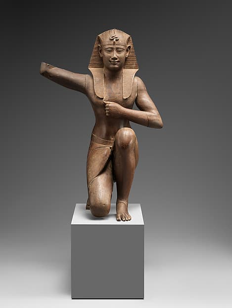 Statuette of an ancestral king