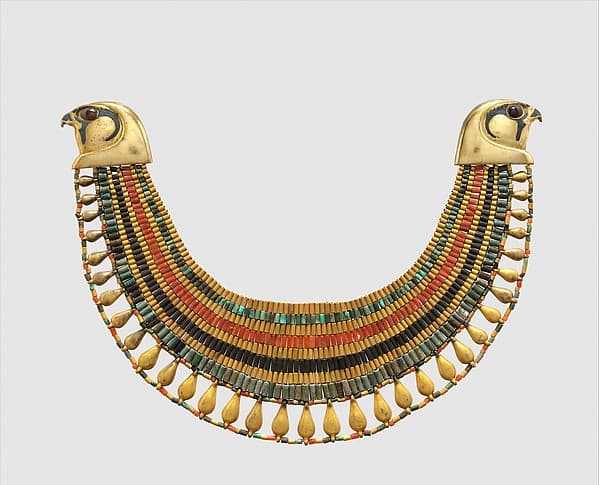 Broad collar of Senebtisi