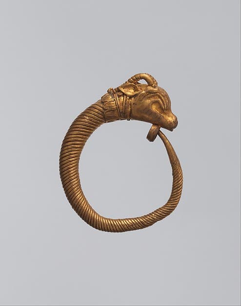 Earring with ibex head