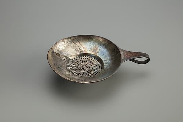 Strainer