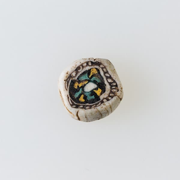 Inlay / bead blank, floral design
