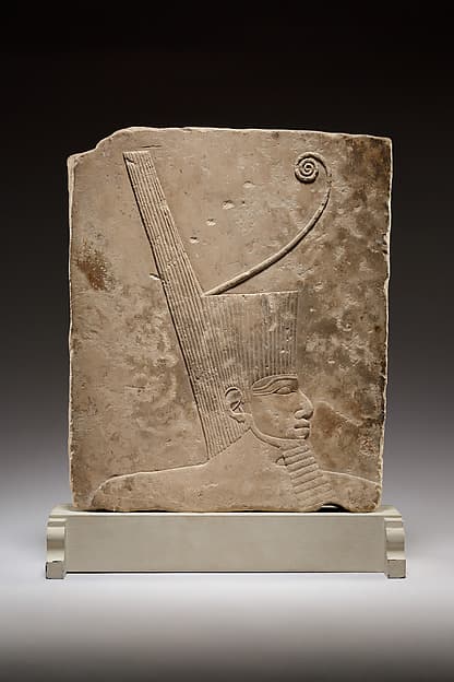 Plaque Showing a King in the Red Crown