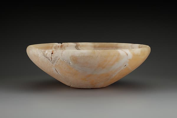 Shallow bowl