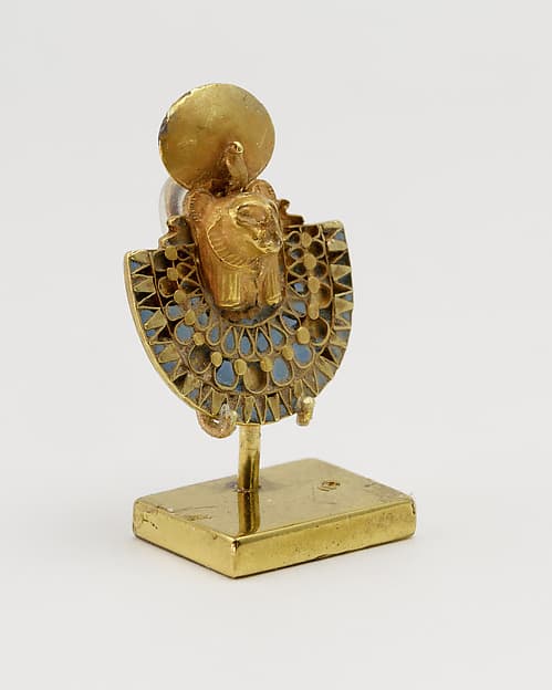 Amuletic aegis of Bastet or Sakhmet