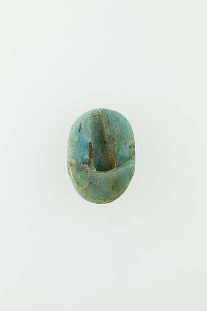 Uninscribed glass scarab
