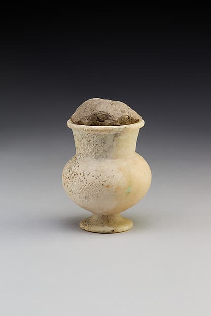 Open-Mouthed Cosmetic Jar with Mud Stopper