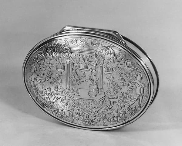 Snuffbox, by I.S.