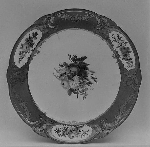 Plate (Assiette à palmes) (1 of 102) (part of a service), by Sèvres Manufactory