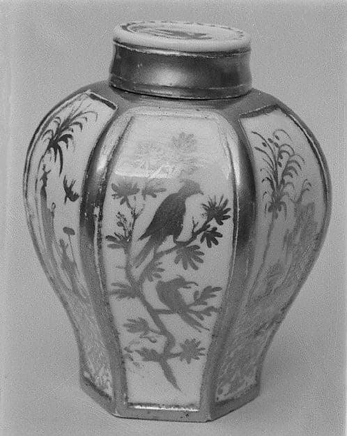 Caddy, by Meissen Manufactory