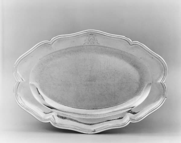 Oval dish, by Jacques-Claude Pourcelle