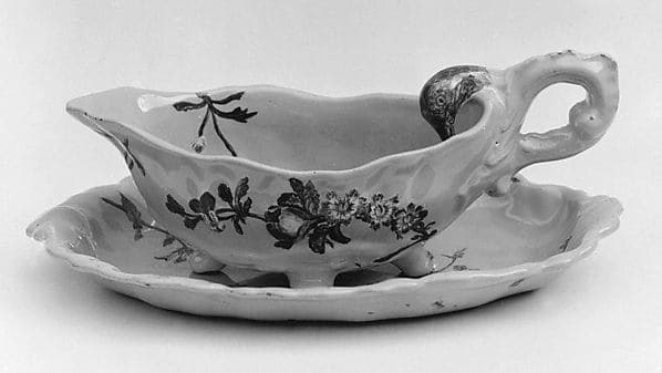 Sauceboat and tray, by Veuve Perrin Factory